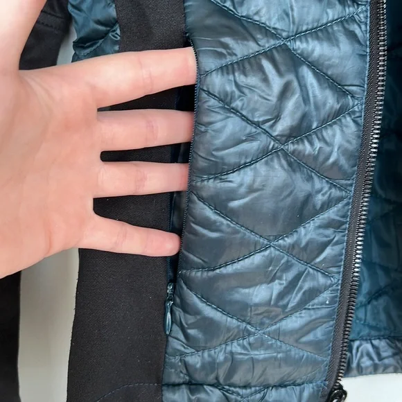 Guess jacket - Picture 10 of 16